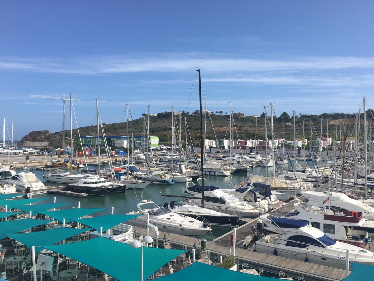 アルブフェイラMarina Water View - 6 People, Bars & Restaurantsアパートメント エクステリア 写真